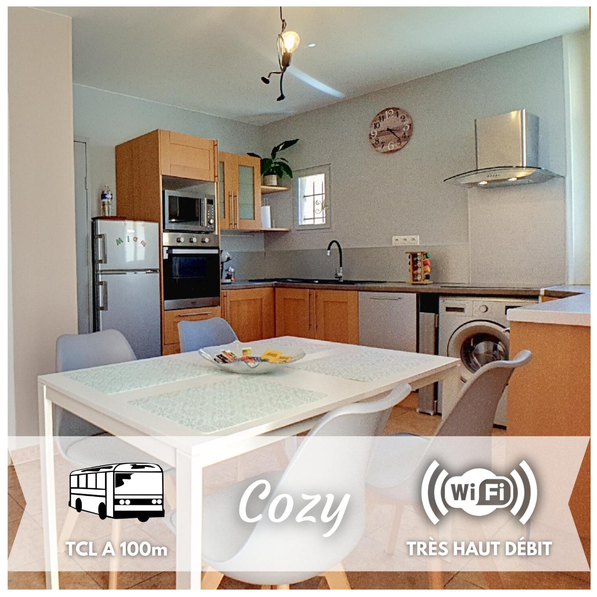 Stop Chez M Cozy # Qualite # Confort # Simplicite Pierre-Bénite Екстериор снимка